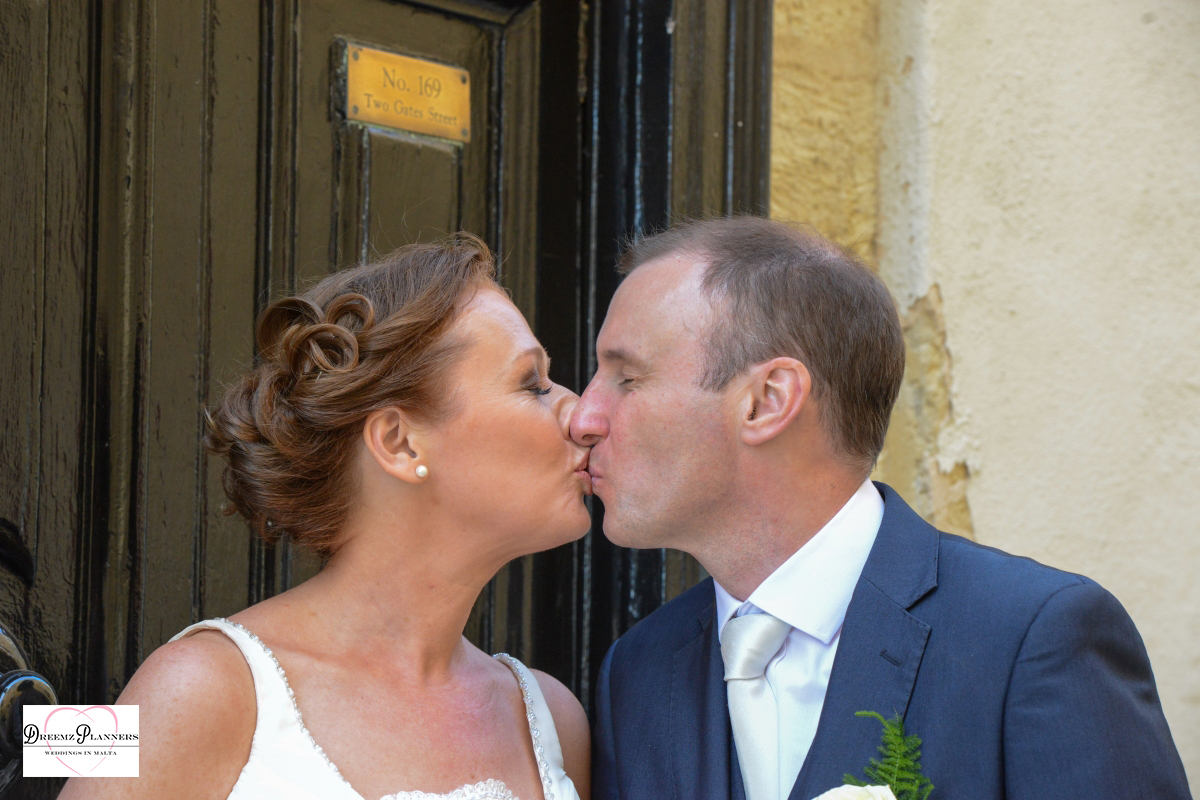 ALISON & PAUL wedding photo 14