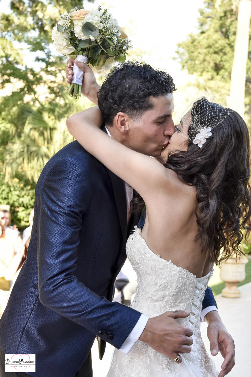 DENISE & LIAM wedding photo 3