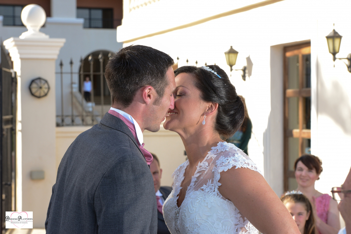 HELEN & WAYNE wedding photo 4