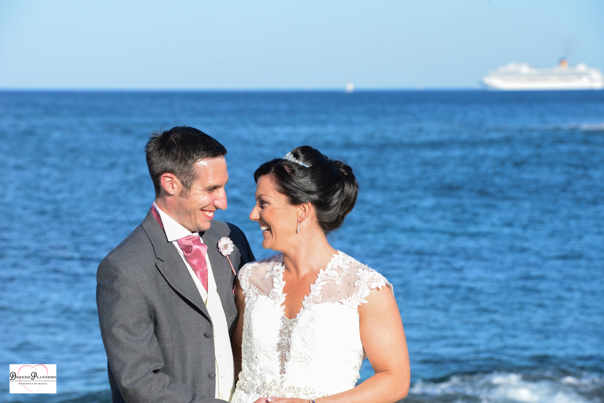 HELEN & WAYNE wedding photo 8