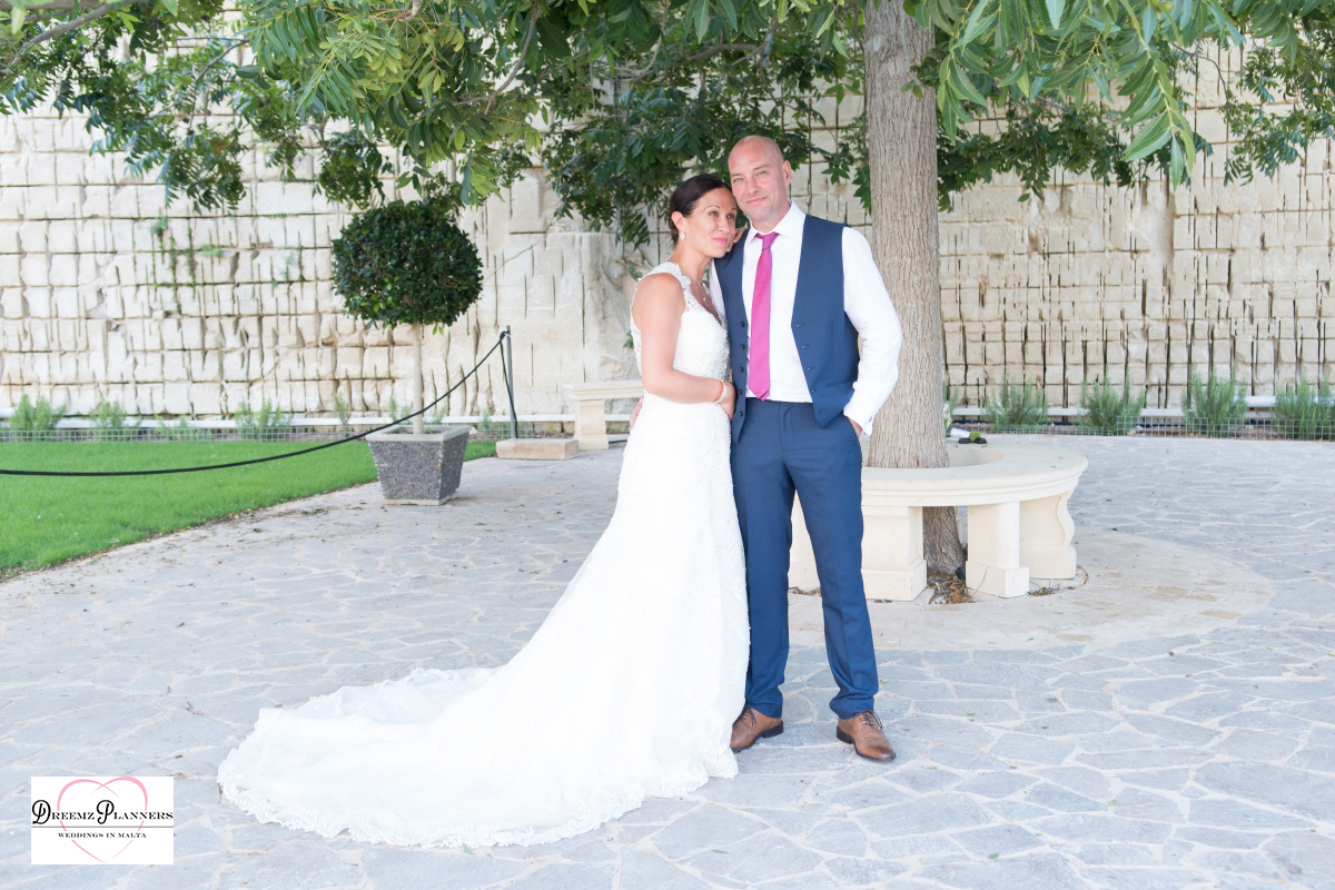 LOUISE & ANTHONY wedding photo 3