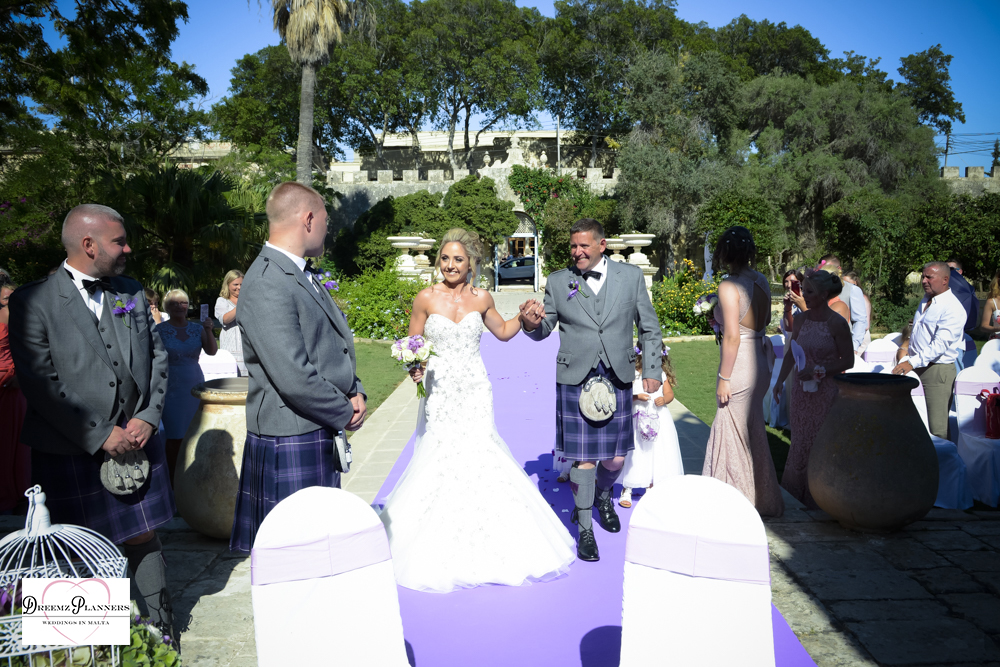 LUCY & BRIAN wedding photo 8