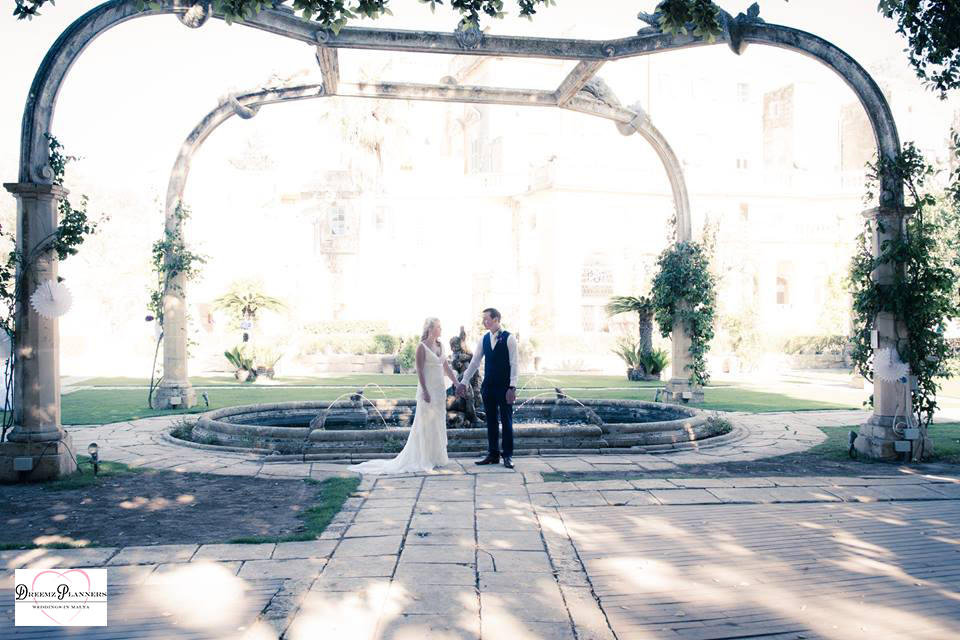 MARY & JAMES wedding photo 5