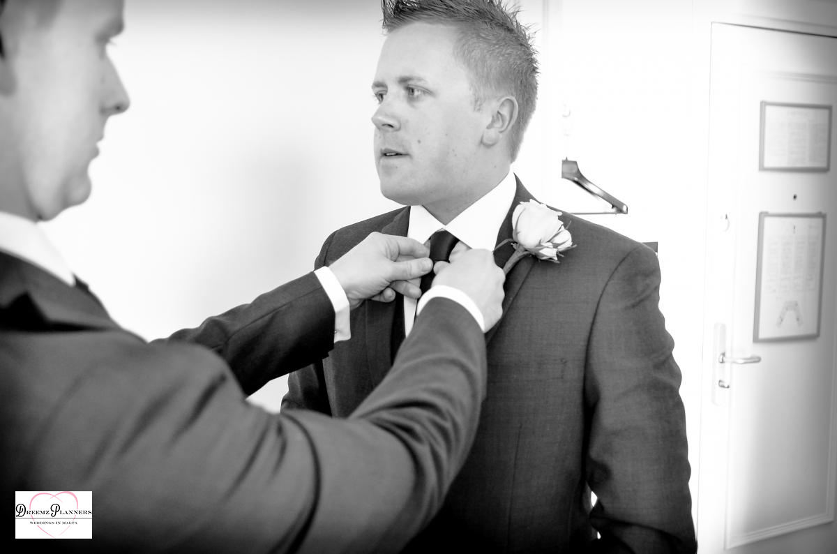 NICOLA & GARY wedding photo 1