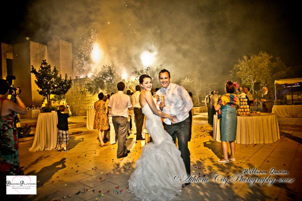 TARA & DAVID wedding photo 1